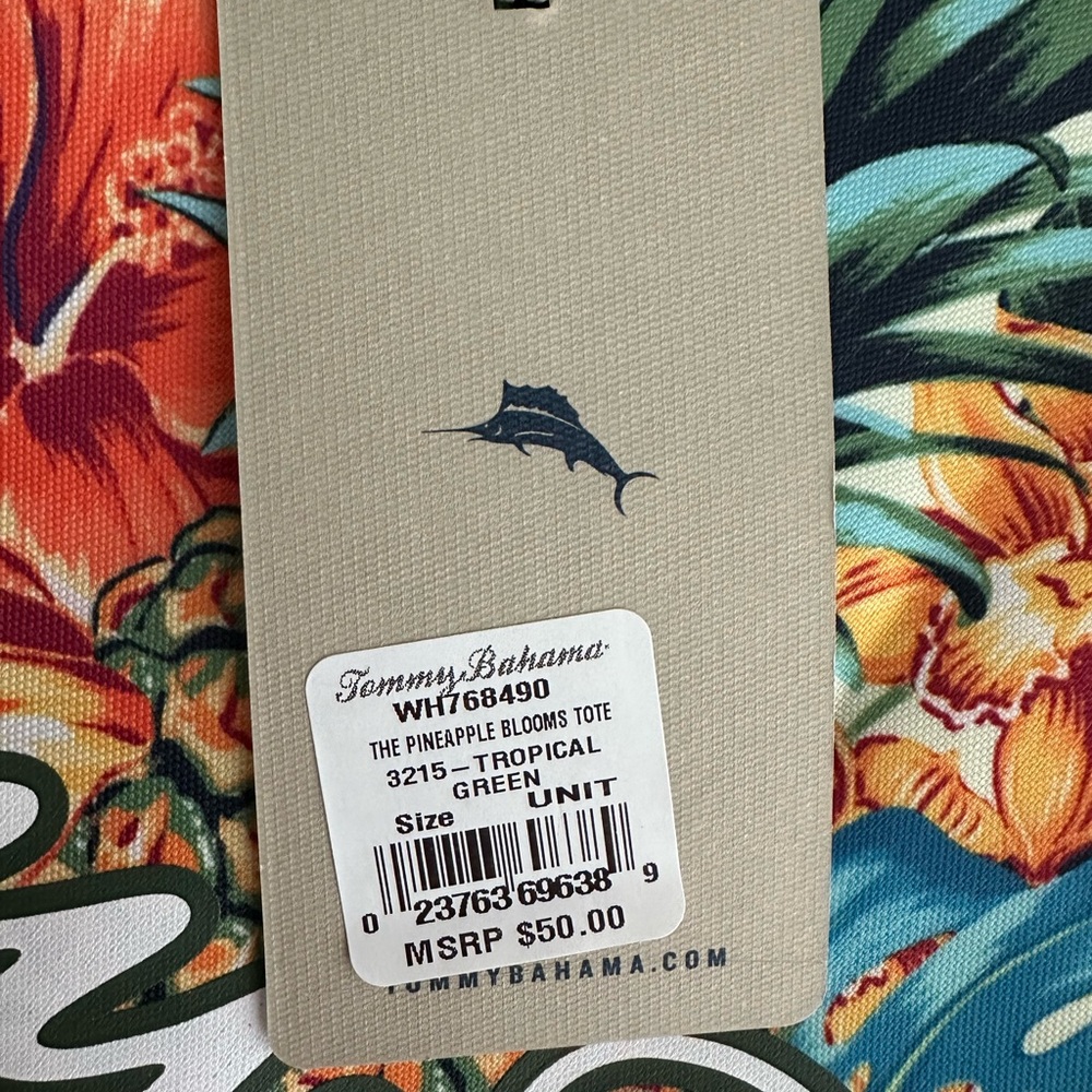 NWT Tommy Bahama Tropical Pineapple Blooms Tote, waterproof - Picture 2 of 7